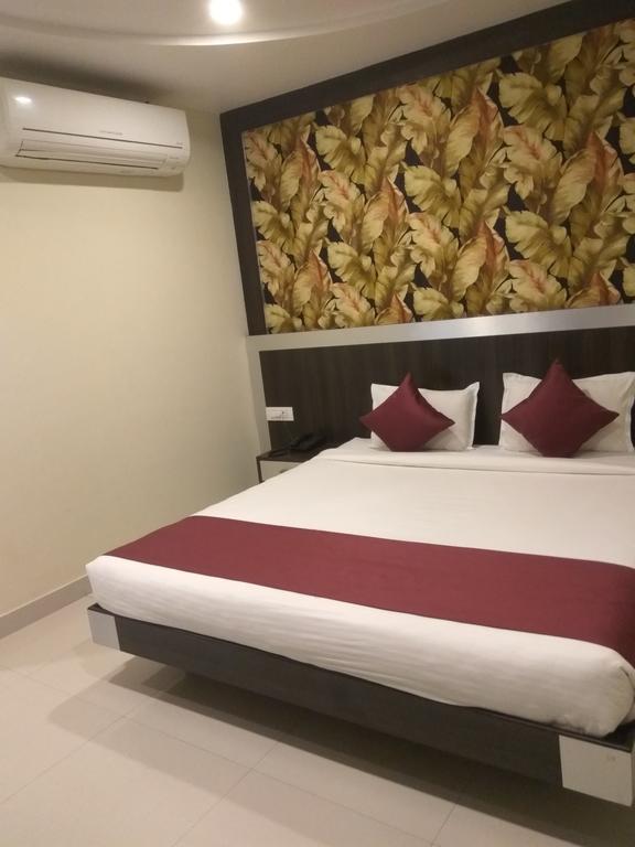 Hotel Olympia Inn Hyderabad Exterior photo